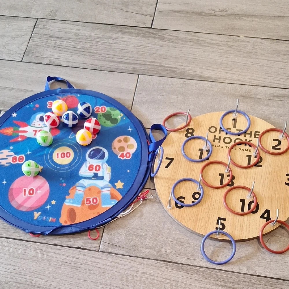 🍦 Space-Themed Dartboard and Ring Toss Set🐬